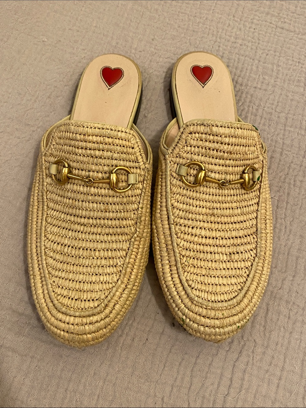 Gucci Beige Raffia Mule Slides with Gold Horsebit. Size 39 - Picture 10 of 12